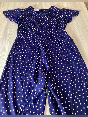 Jaclyn Smith Navy Blue Polka Dot Wide Leg Culotte Jumpsuit Medium Pockets